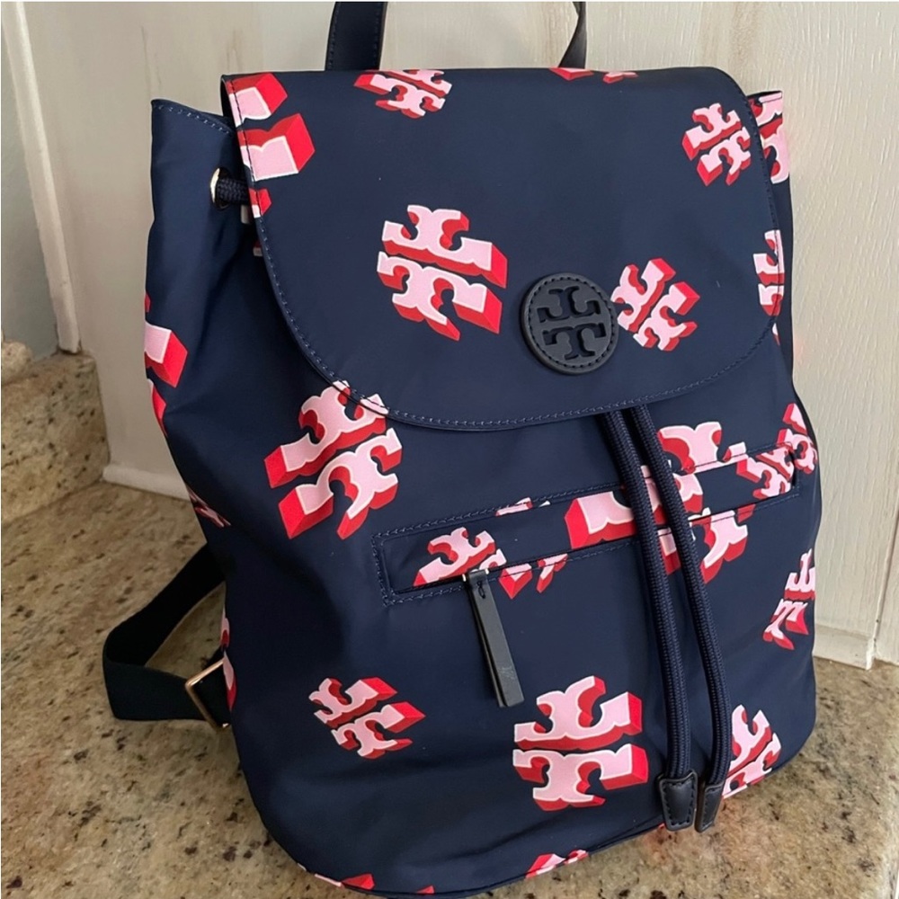 New Tory Burch nylon backpack 🦋